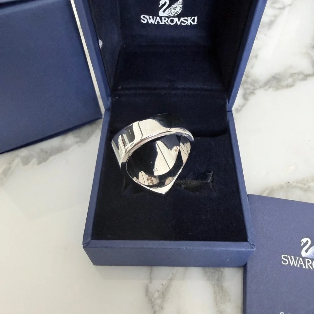 Swarovski Men's New England Ring, Green, Size 62 (10‎ US)